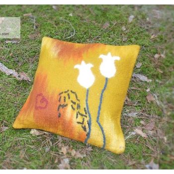 Merino wool pillow cover / Tulips 