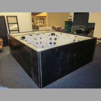 Housings for Jacuzzis and Specialized Pools