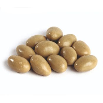 Almonds in pistachios coating 