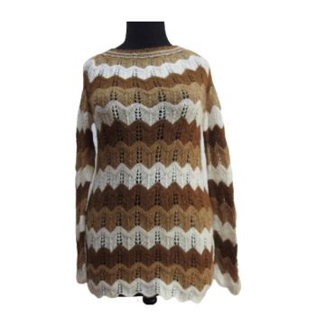 Alpaca Three Color Chompa in Leaf Design